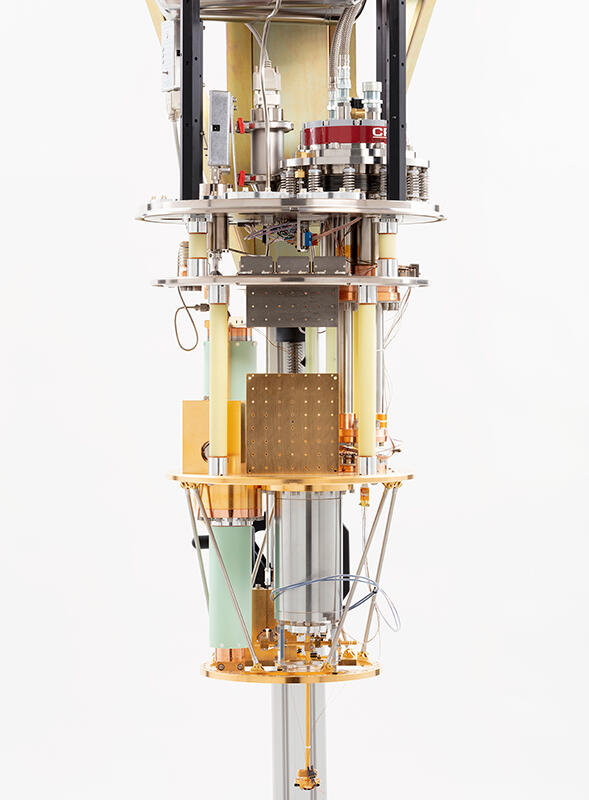 FormFactor - HPD Model 107 - Midsize, cylindrical He-3 sorption backed ADR cryostat