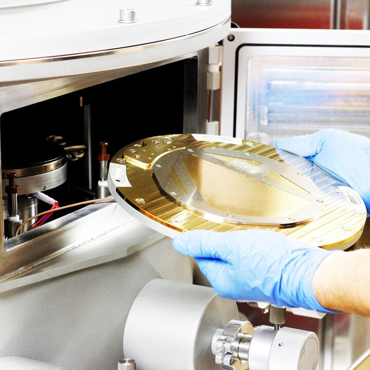 FormFactor - Cascade PAP200 - 200 mm semi-automated vacuum and pressure probe system